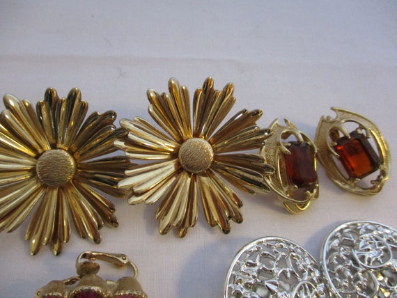 Vintage Collection of Sarah Coventry Earrings - image 2