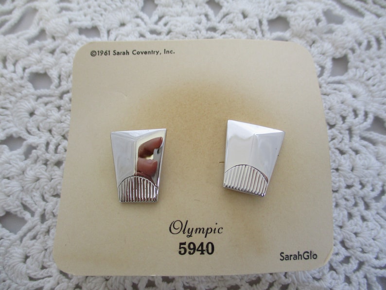 VINTAGE Sarah Coventry 1961 Silver tone Cuff links original box Olympic 2 sets