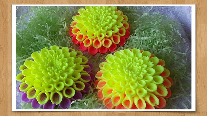 candles 3D silicone mold Dahlia 3D silicone mold for soap chocolate Kawaii molds Soap molds Dahlia mold gypsum