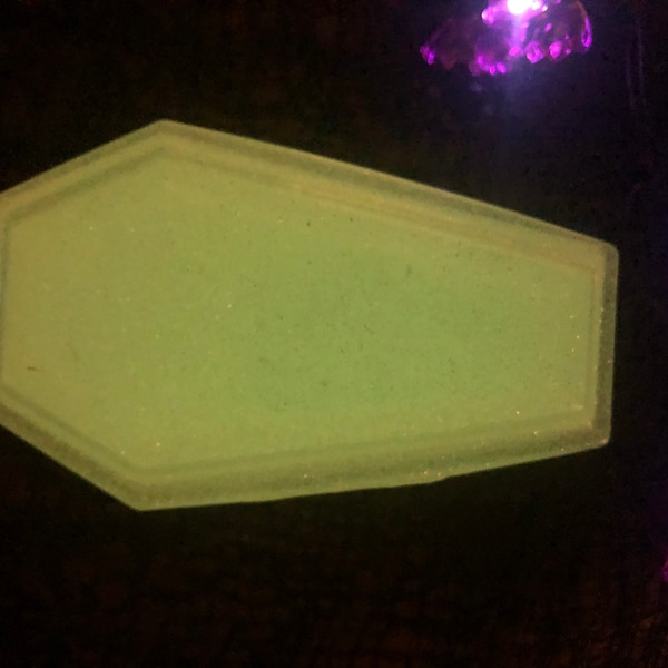 Coffin jewelry box, glow in the dark