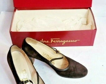 Salvatore Ferragamo Chocolate Brown Suede Italian Strappy Pump Size 5.5 B Classic Pump black  pointed toe 3" heel Designer shoe