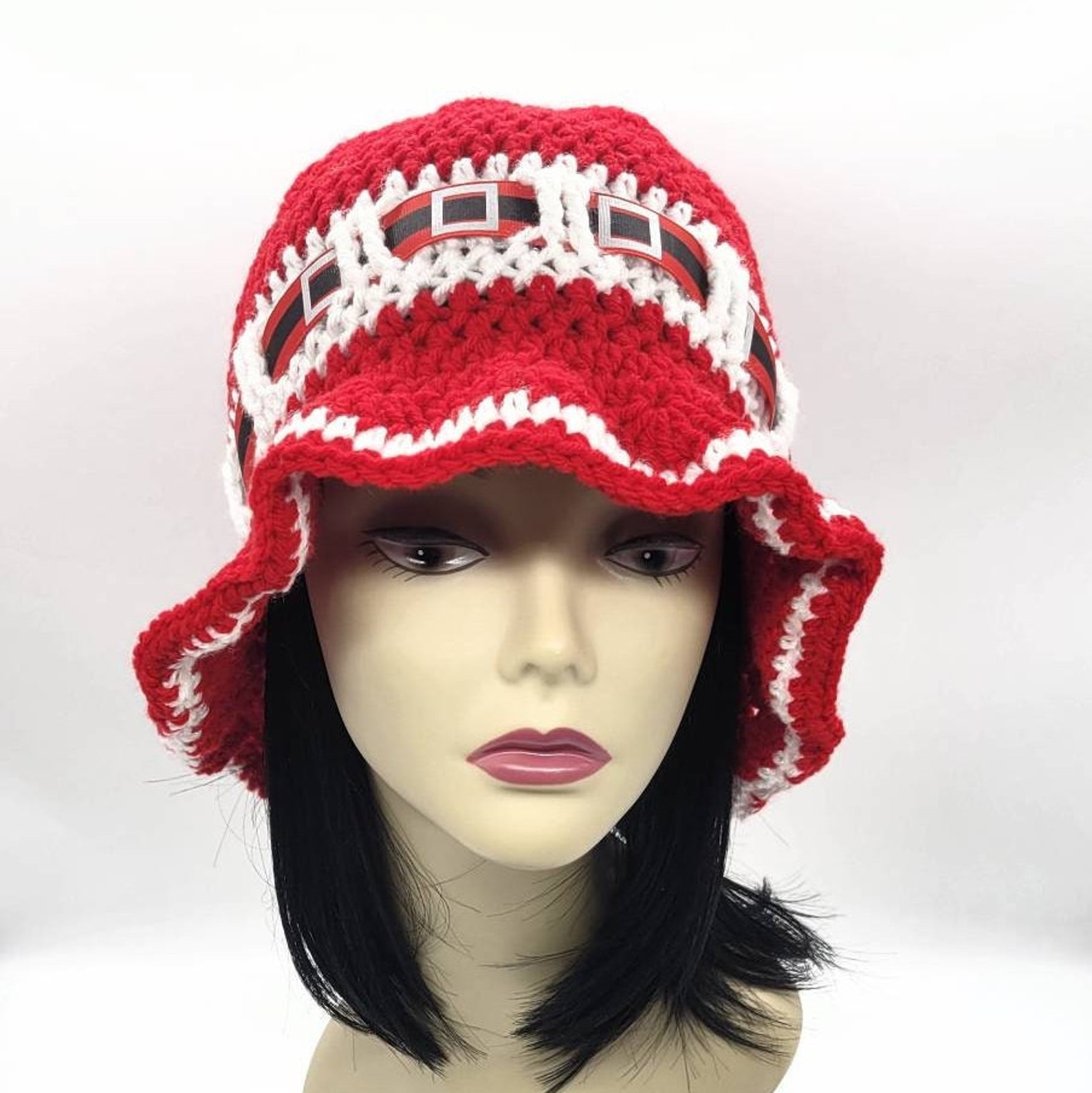 Red Christmas Bucket Hat for Women, Handmade Sun Hats, Handmade Holiday