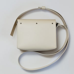 Leather crossbody bag Women's white shoulder bag Handmade Cross body purse image 2