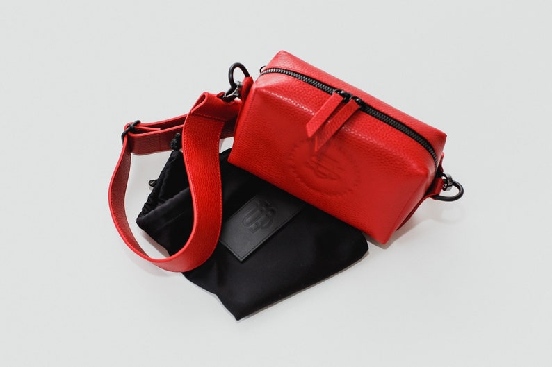 Red leather crossbody bag Minimalist belt bag Rectangle boxy hip bag Wide strap Cube shape bag image 4