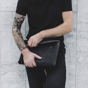 Laptop sleeve Minimalist laptop case Genuine leather Macbook pro case Black leather laptop bag Macbook Air sleeve