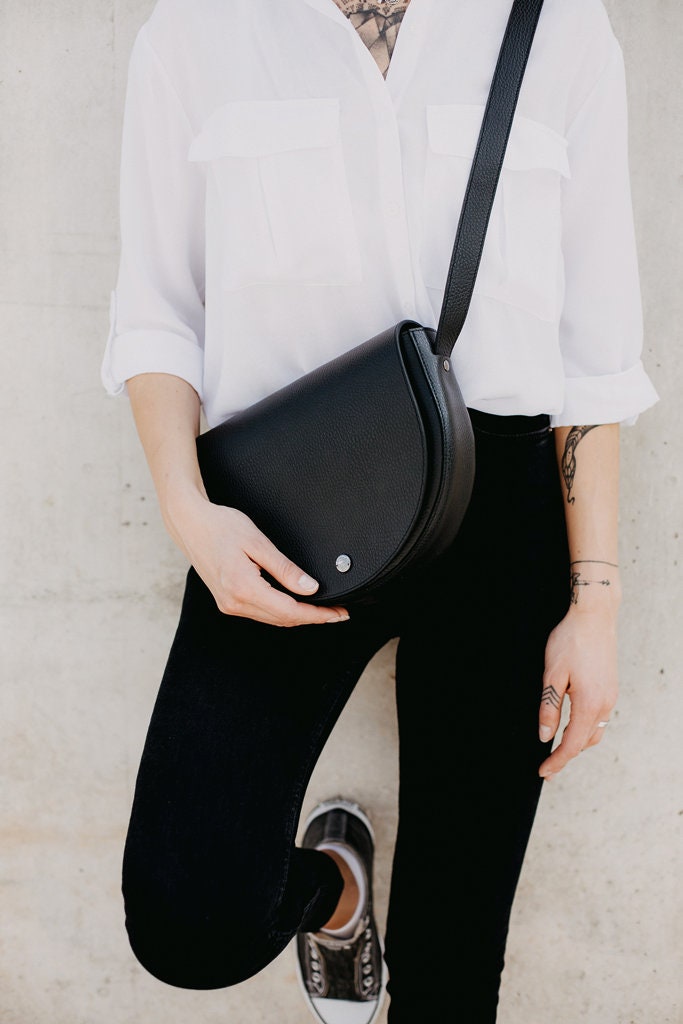 Leather saddle bag Crossbody shoulder purse Elegant black Etsy