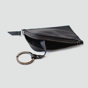 Estuche para llaves de cuero genuino Organizador de llaves Monedero con cremallera Estuche para llaves de cuero negro Monedero minimalista con cremallera y llavero