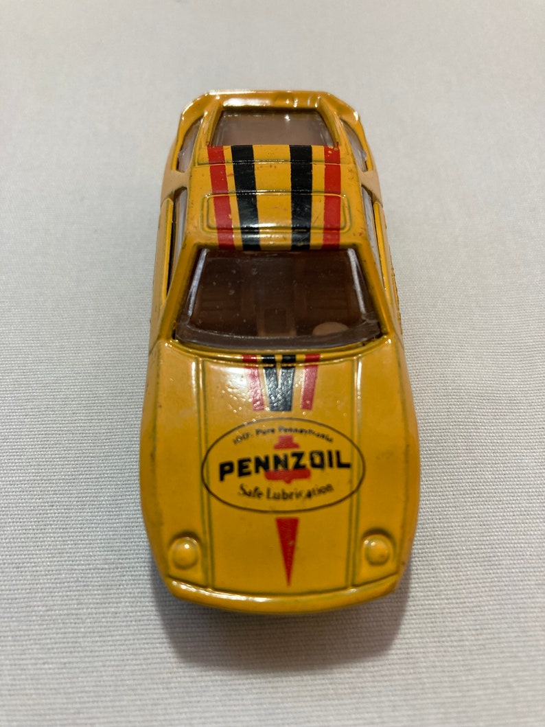 Zee Toys Porsche 928S Pennzoil D89 1:64 Scale image 6