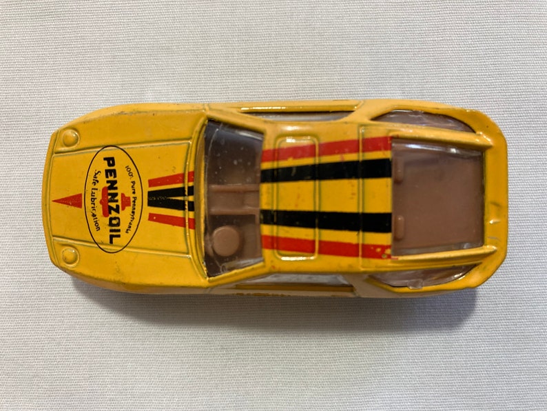 Zee Toys Porsche 928S Pennzoil D89 1:64 Scale image 9