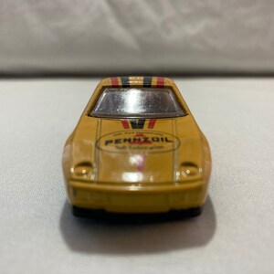 Zee Toys Porsche 928S Pennzoil D89 1:64 Scale image 5