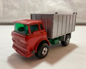 Vintage Matchbox Superfast Lesney GMC Tipper Truck No. 26 - 1970 - 1:64 Scale - Made in England