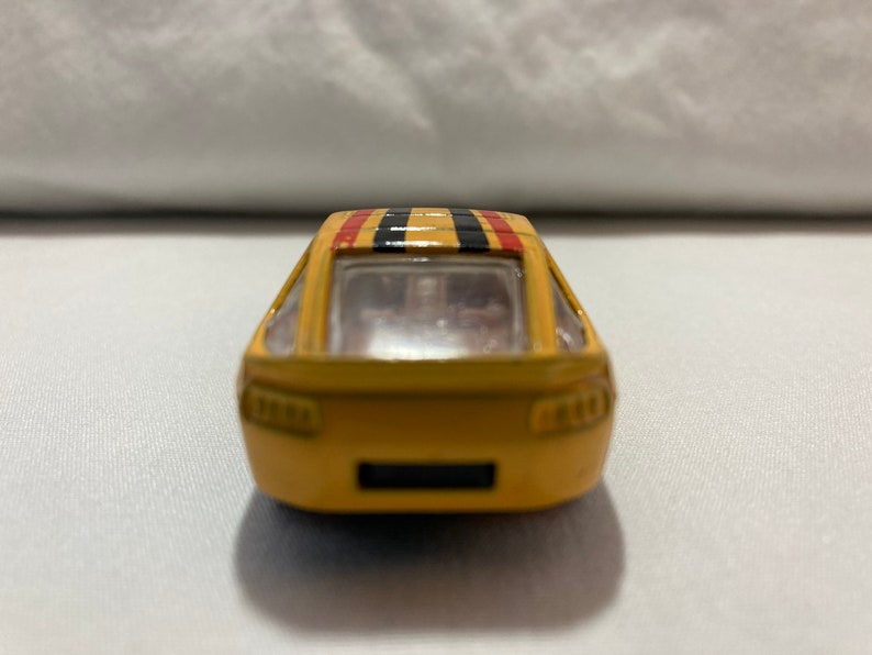 Zee Toys Porsche 928S Pennzoil D89 1:64 Scale image 7