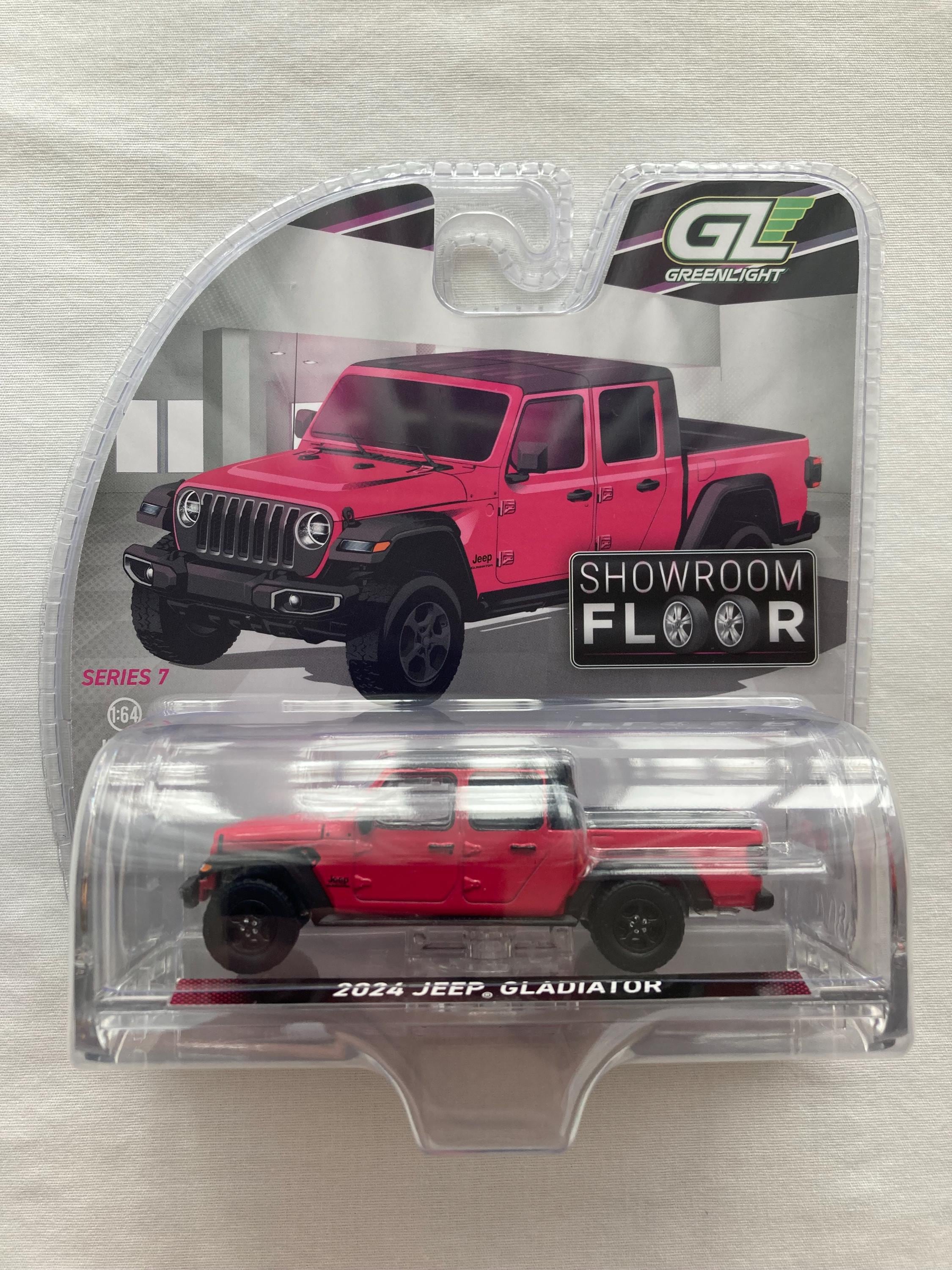 Greenlight Showroom Floor Tuscadero Pink 2024 Jeep Gladiator - 1