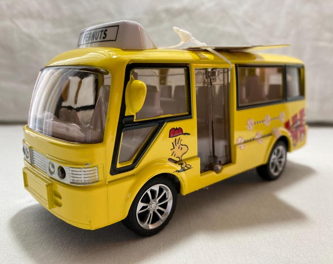 Peanuts Snoopy & Woodstock Diecast Bus - “that’s How I Roll ...