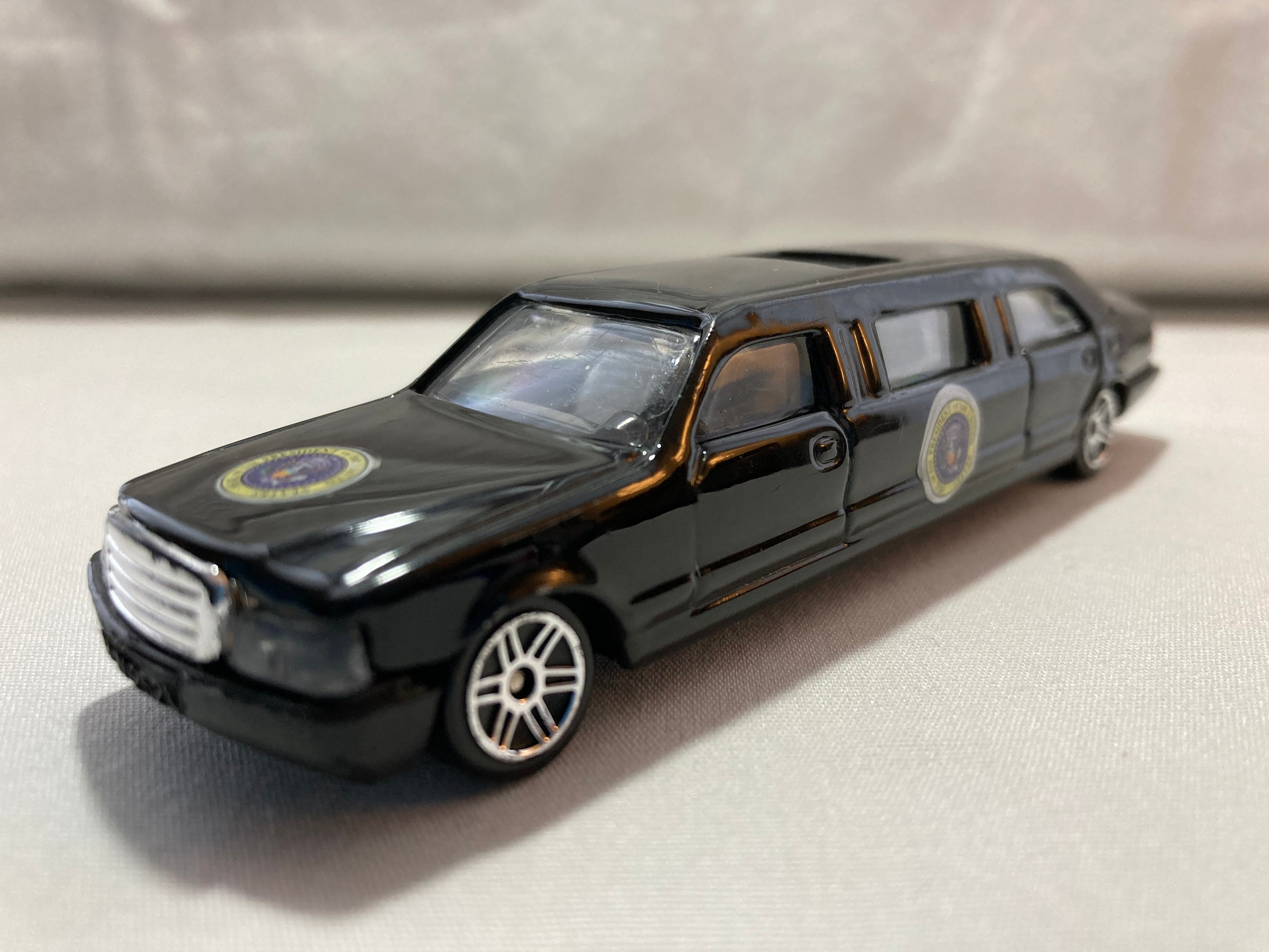 Diecast sales presidential limousines