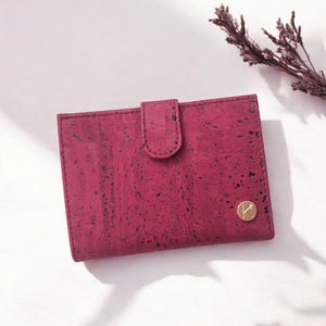 Cartera de corcho azul marino y blanco - Regalo ecológico para mujer - Alternativa ética al cuero animal