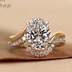 2.5 CT Oval Cut Moissanite Diamond Engagement Ring Set 14K Gold Bridal Ring Set Promise Ring Anniversary Gift Unique Curve Band For Her