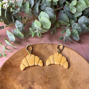 Baked croissant earrings | Handmadenpolymer clay earrings | Baked goods | Bakery earrings | Clay jewellery | Food earrings | Coquette
