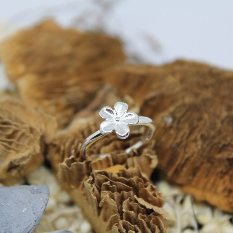 silver ring open size silver ring UK rings in London 925 Sterling Silver Ring flower ring silver ring for women