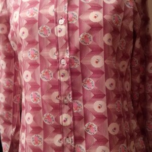 Chemisier femme,manches longues,chemisier vintage,cadeau femme,cadeau vintage,vêtements femme,vêtements fille,cadeau fille,viscose imprimée