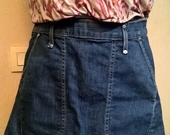 Vintage skirt,jean skirt,Levis,Short skirt,gift woman,gift girl,woman skirt,skirt girl,women's clothes,girl clothes,vintage gift