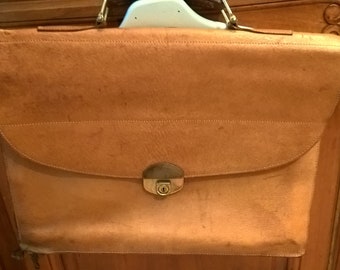 Etui na dokumenty, skóra vintage, skóra w kolorze koniaku, bardzo solidny nadgarstek, zamek ze złotego mosiądzu, XX wiek, lata 30. XX wieku, torba vintage, torba damska