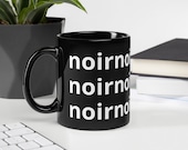 Mug noir intégral, mug noir, tasse à café noire, café noir, sombre, dark, cadeau halloween, noir et blanc, gothique