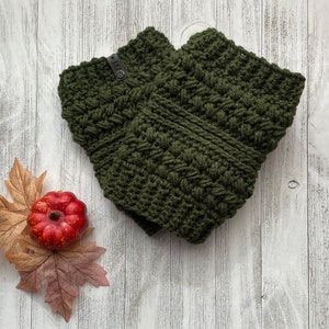 Cozy Green Slouchy Boot Cuffs