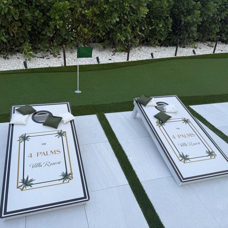 cornhole board