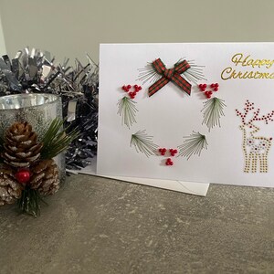 Carte de Noël faite à la main, couronne de houx