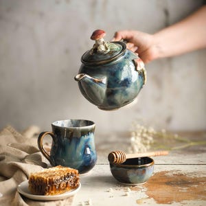 Ceramic Mushroom Teapot • Mushroom Stoneware • Cottagecore Teapot • Handmade Pottery • Woodland Kitchen Decor • Tea Lover Gift • Best Gift