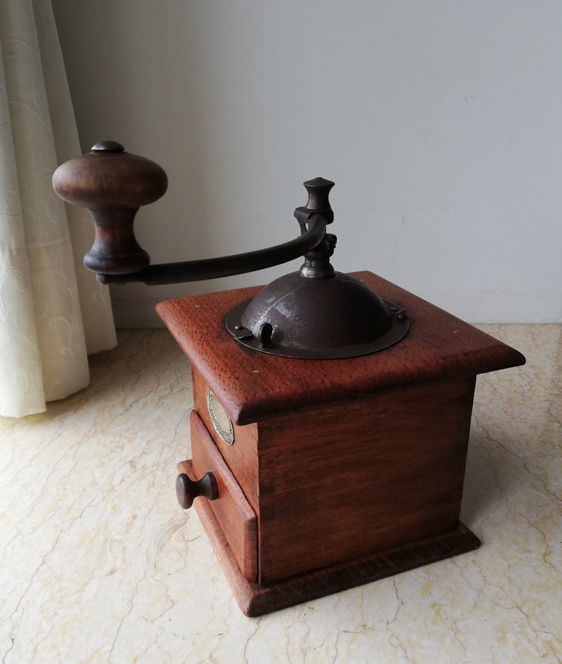 COFFEE GRINDER