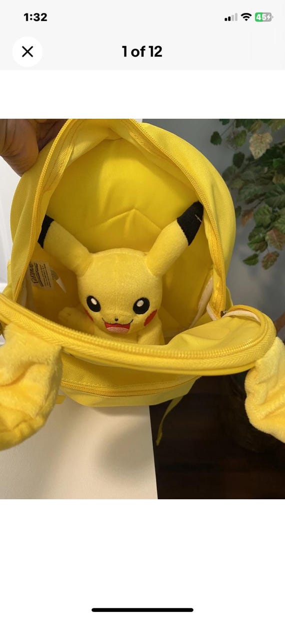 Pokémon Pikachu Collectors Backpack 2pc Mini Plush Toy  display picture 1