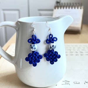 Pendiente Nudo Chino 青花瓷耳环