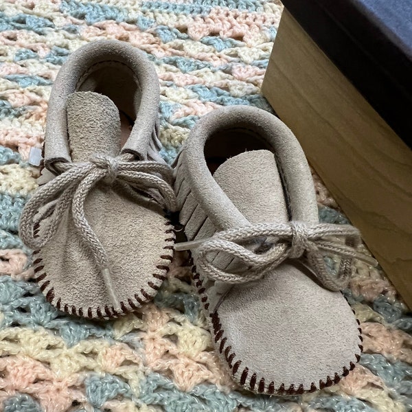 Vintage Baby Lake Church Deer Moccasins 1950’s