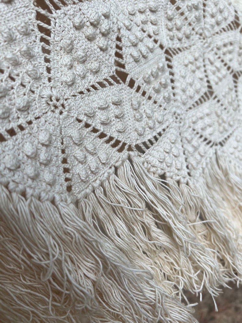 Vintage Crocheted Popcorn Star Bedspread With Fringe Large Etsy