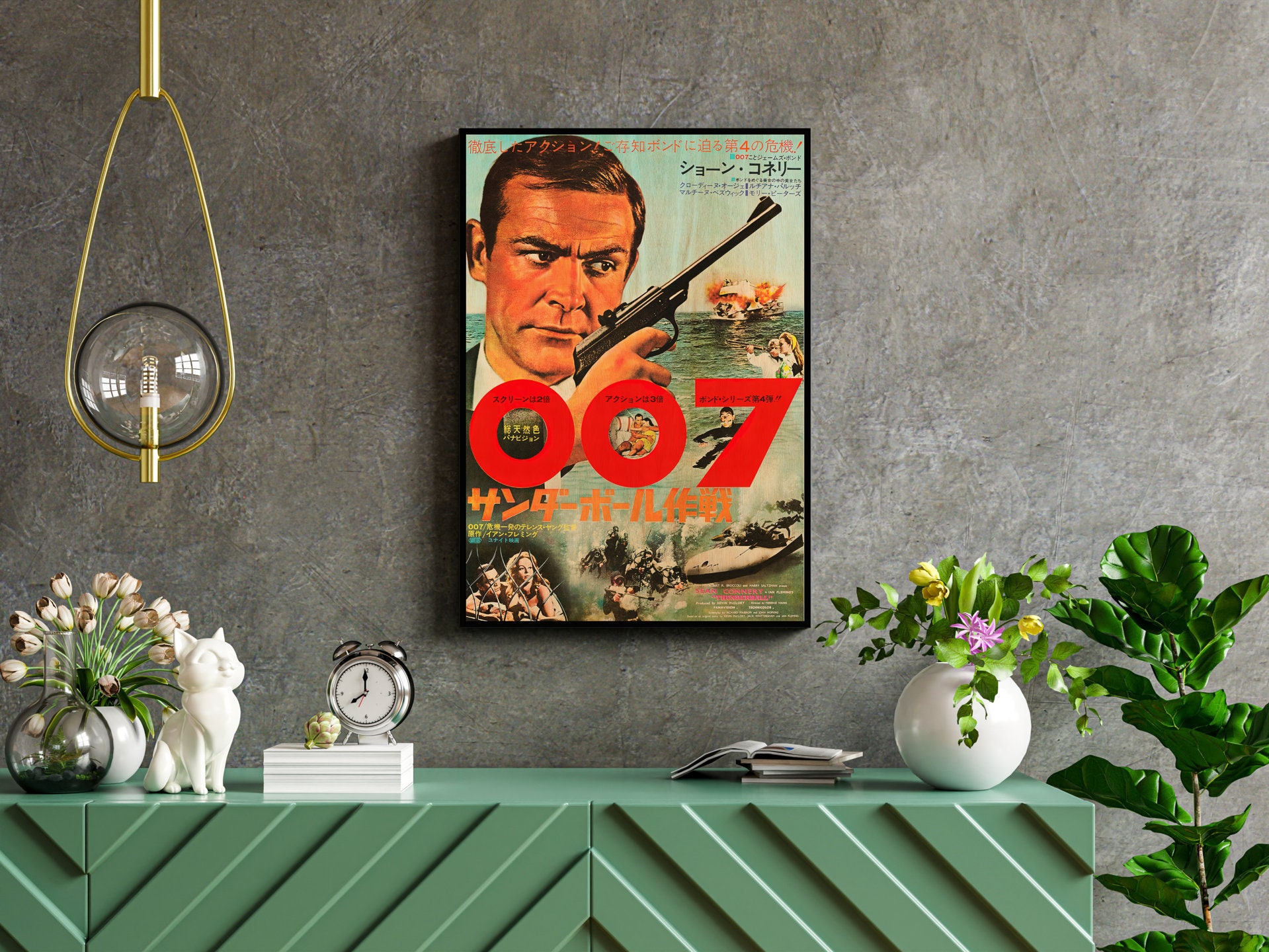 サンダーボール作戦の日本製木製ポスター。エージェント007の映画