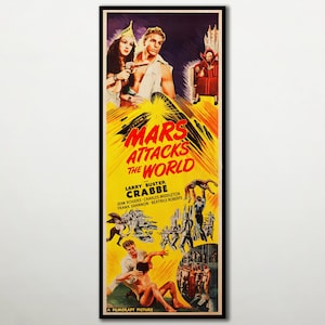 以下が含まれることがあります： 「火星が地球を攻撃する」というSF映画のヴィンテージ映画ポスター。ポスターには、火星人侵略者と戦う人々のグループを描いた劇的なシーンが描かれている。ポスターは黄色、赤、黒で、タイトルは太字の赤い文字で書かれている。