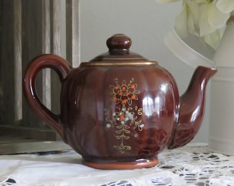 Vintage Handpainted Redware Moriage Teapot | Individual Size | 1950s Rustic Decor