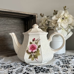 Vintage Sadler Trellis and Roses Teapot | Octagon Design | Made in England