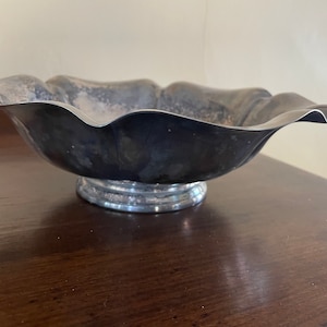 Reed & Barton Silver Plated Ware - 12 Inch scalloped serving dish