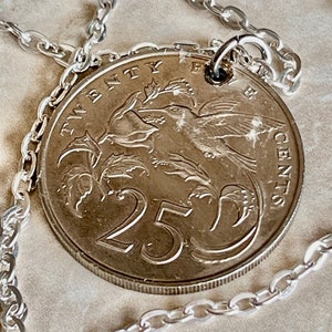 Jamaica 25 Cents Coin Charm Pendant Necklace, Doctor Bird Jamaican Heritage Jewelry, Caribbean Gift Caribbean Keepsake bild 2