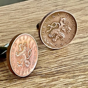Tsjecho-Slowakije munt manchetknopen manchetknopen KC10 persoonlijke oude vintage handgemaakte sieraden cadeau vriend bedel hem haar wereld muntenverzamelaar