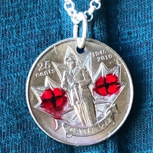 Canadian Quarter Coin Pendant Necklace Canada 2010  25 Cents Poppy Custom Made Vintage and Rare coins - Coin Jewelry  - Fashion Accessory