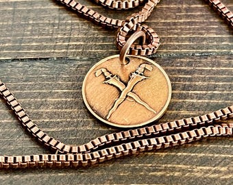 Collana con moneta del Borneo britannico della Malesia, ciondolo da 1 centesimo, vintage, fatto a mano, regalo personale, amico, ciondolo con moneta del mondo