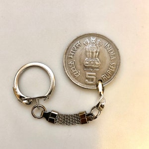 Indien Münze Schlüsselanhänger Indianer 5 Rupien Seltenes Fund Vintage Antik von Hand gefertigt Personal & Limitiert -