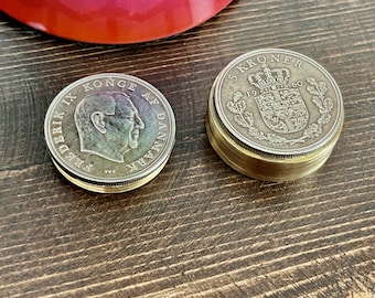 Danish 5 Kroner Coin Pillbox, Denmark King Frederik IX Brass Box, Nordic Keepsake, Snuff Stash Box, Groomsman Gift for Him