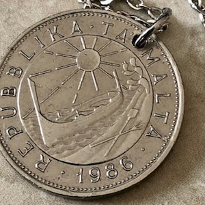 Malta Coin Necklace Maltese Lm1 1 Lira Boat and Sun Pendant Vintage Rare Coins Coin Enthusiast Fashion Accessory Handmade