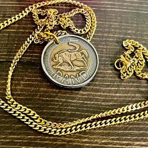 South Africa 5 Rand Coin Necklace Vintage Wildebeest Bull Pendant Handmade Afrika Dzonga Ningizimu African Jewelry Unique Gift for Travelers