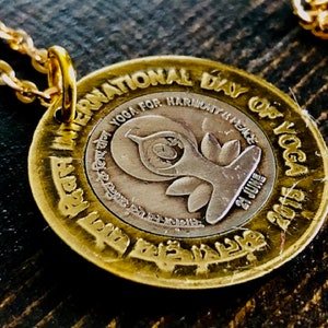 India Coin Necklace 10 Rupees Bank of India Yoga Personal Necklace Vintage Handmade Jewelry Gift Friend Charm Him Her World Coin Collector